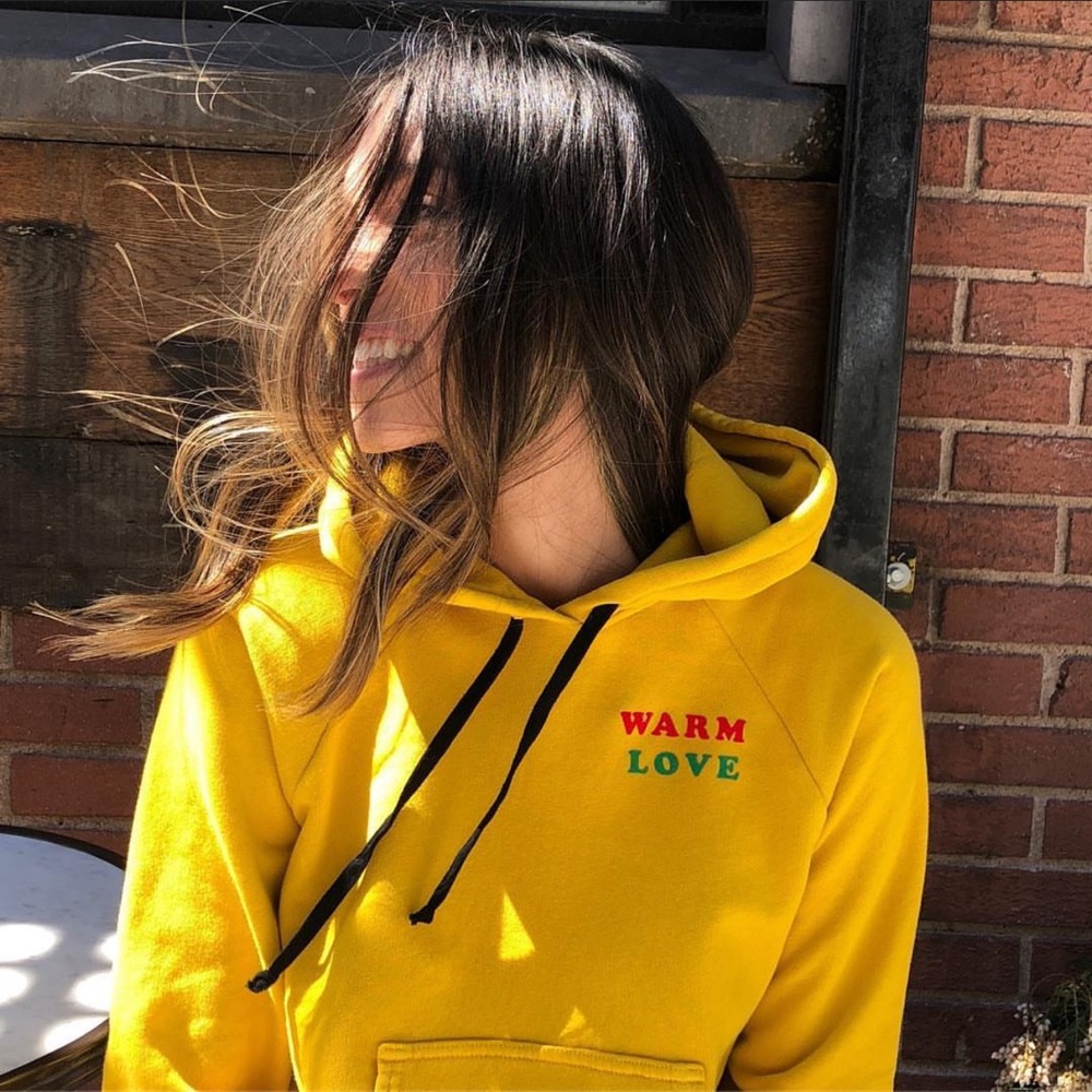 NWOT Warm Love Sweatshirt in Yellow sz Small